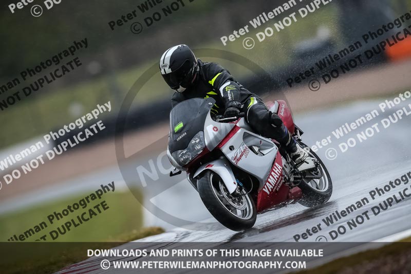 PJM Photography;donington no limits trackday;donington park photographs;donington trackday photographs;no limits trackdays;peter wileman photography;trackday digital images;trackday photos